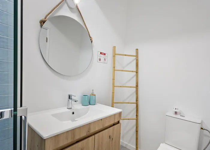 72 - Almar House Daire Peniche